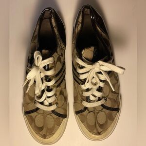 Coach 7 1/2B Polly Sneakers